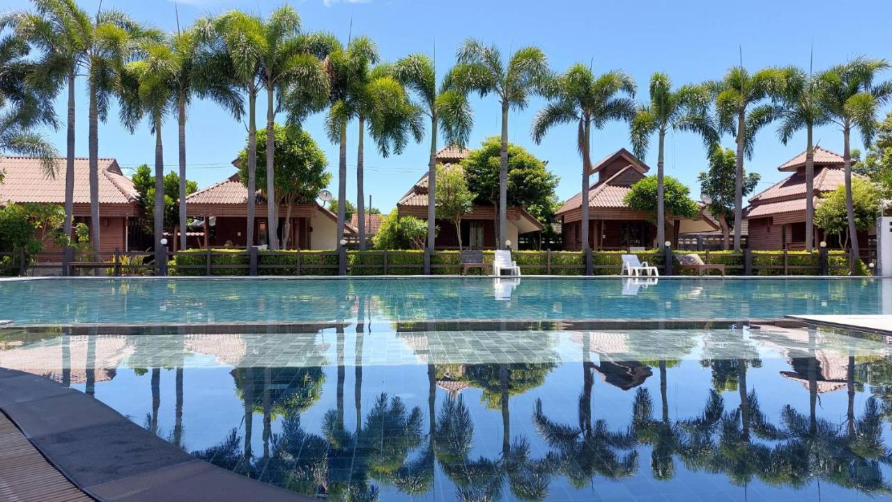 Ruenpruksa Resort Прачуапкхирикхан Экстерьер фото