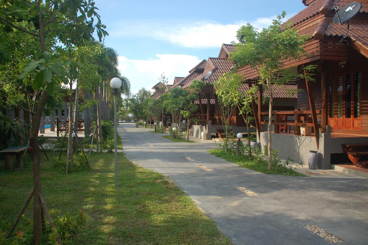 Ruenpruksa Resort Прачуапкхирикхан Экстерьер фото