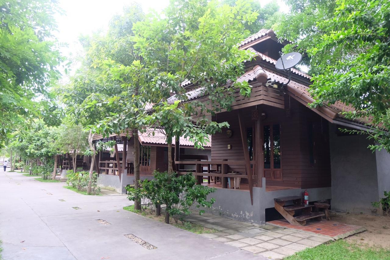 Ruenpruksa Resort Прачуапкхирикхан Экстерьер фото